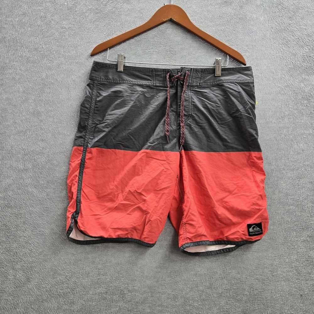 Quiksilver Men Shorts 33 Gray Nylon Polyester Embroidered Swimwear Colorblock